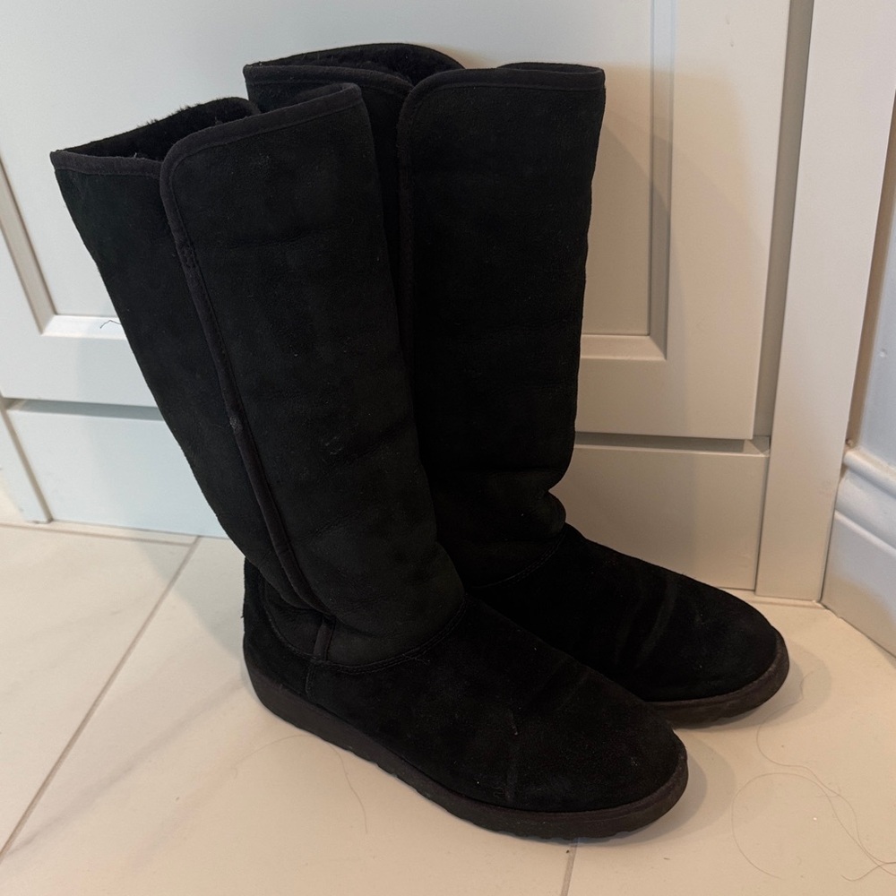 Black UGG Boots 7.5